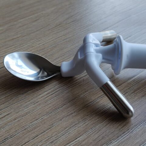 ELI Spoon - stabiliserende dessertlepel